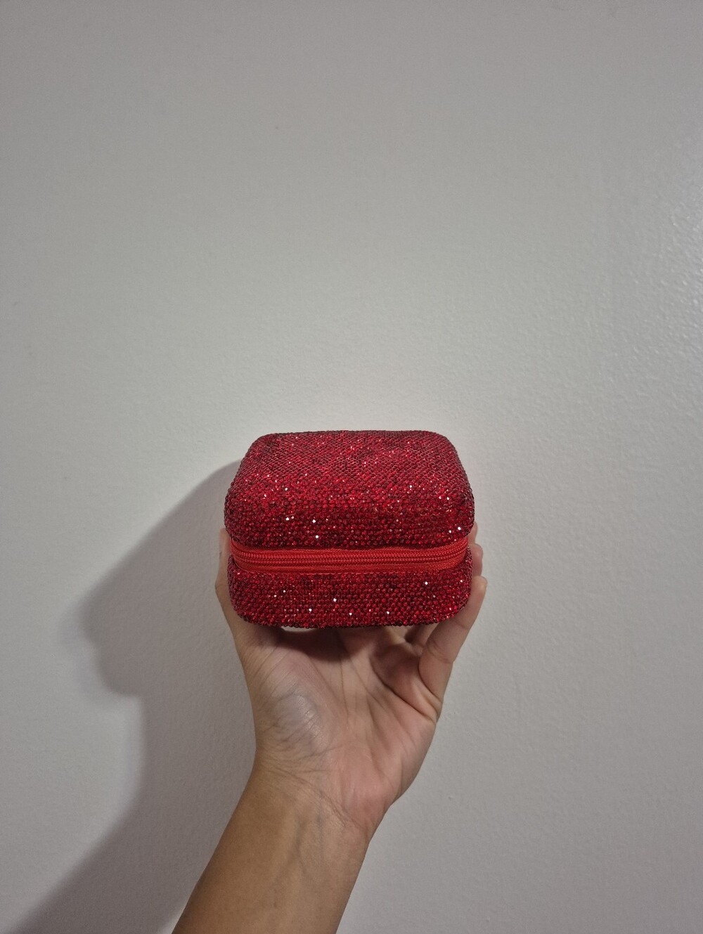 Red Shiny Rhinestone Decor Bling Jewelry Organizer Storage Box Travel Container